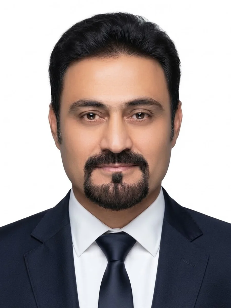 مجتبی حیدری، تکنسین پروتزهای دندانی